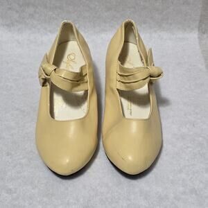 Vintage Sofwear Yellow Mary Jane Heels Pumps Size 7.5W Y2K Coquette Style